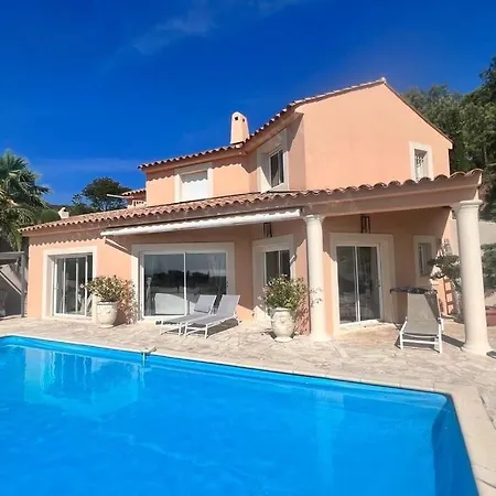 Lei Sambro, Familienfreundlich, Pool Und Toller Meerblick, Ruhig Gelegen Holiday home Saint Aygulf