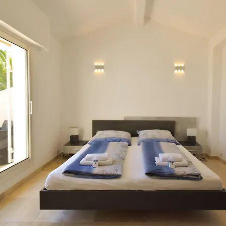 Holiday home Lei Sambro, Familienfreundlich, Pool Und Toller Meerblick, Ruhig Gelegen *