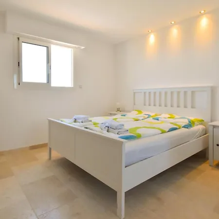 Lei Sambro, Familienfreundlich, Pool Und Toller Meerblick, Ruhig Gelegen Holiday home Saint Aygulf