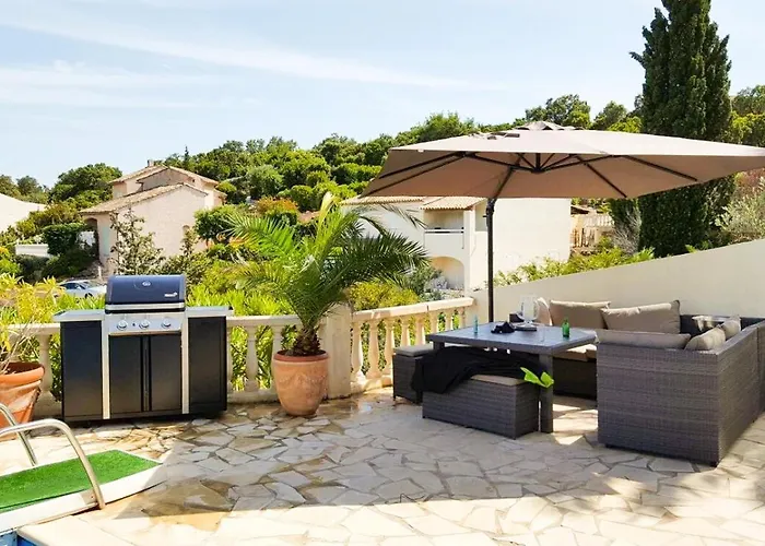 Holiday home Lei Sambro, Familienfreundlich, Pool Und Toller Meerblick, Ruhig Gelegen By Riviera Homelife Saint Aygulf